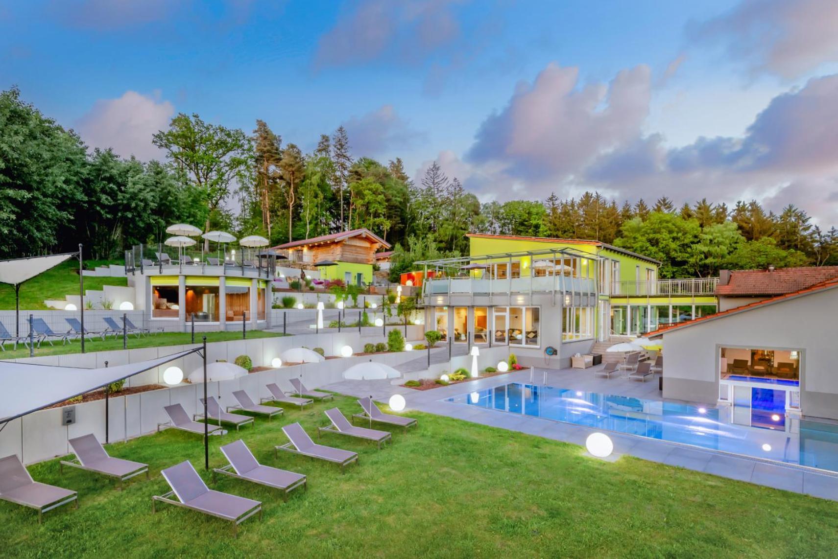 Hotel & Spa Reibener-Hof Konzell ภายนอก รูปภาพ