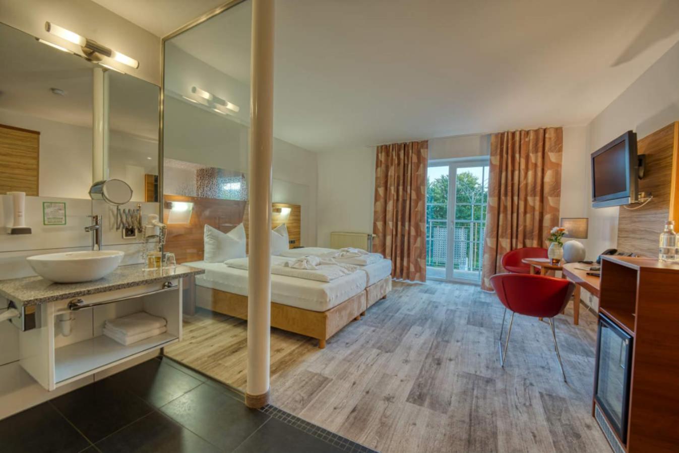 Hotel & Spa Reibener-Hof Konzell ภายนอก รูปภาพ